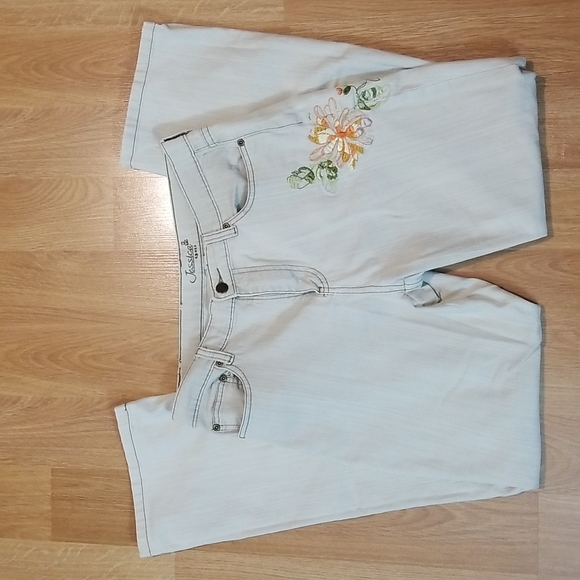 Jessica sport beige floral embroidered jean  like pants size 12 inseam 32 - Picture 1 of 12
